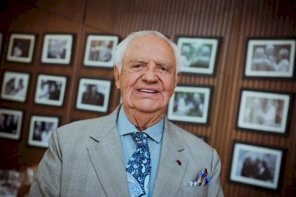 Morre, em Brasília, o jornalista Gilberto Amaral, aos 87 anos