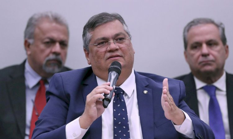 Dino: governo colocou fim à espetacularização no combate à corrupção