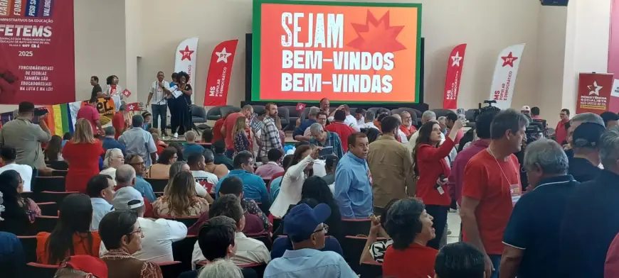 Carlos Bernardo destaca posse da nova direção estadual do PT/MS