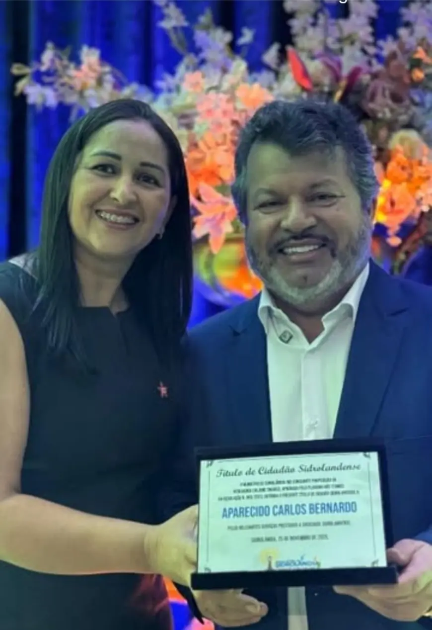 Carlos Bernardo recebe Título de Cidadão Sidrolandense