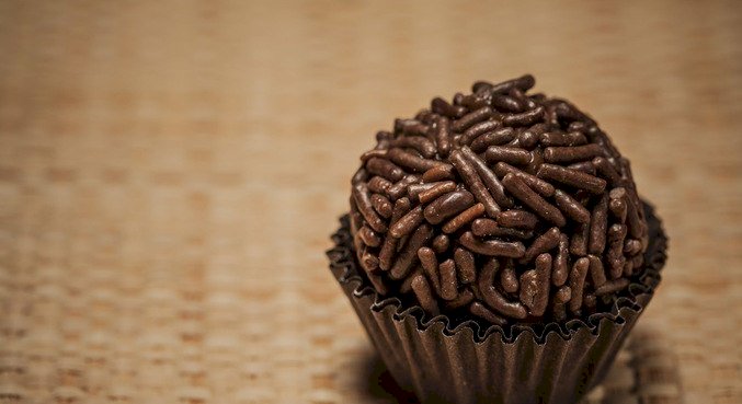 Como ganhar dinheiro vendendo brigadeiro? Dicas para você lucrar com o negócio