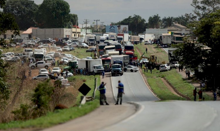 Maioria do STF vota por manter ordem para PRF liberar rodovias